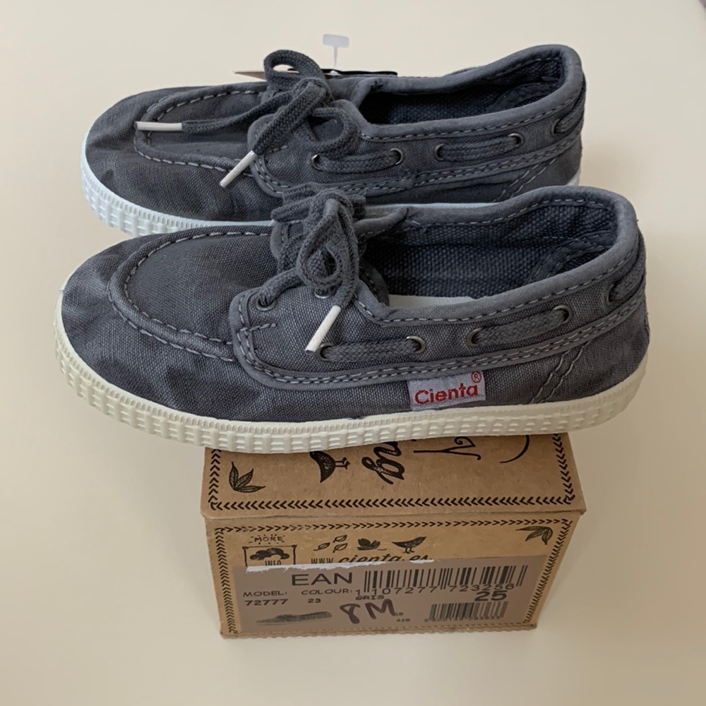 Cienta Grey Slip-on Toddler Shoes Size 8